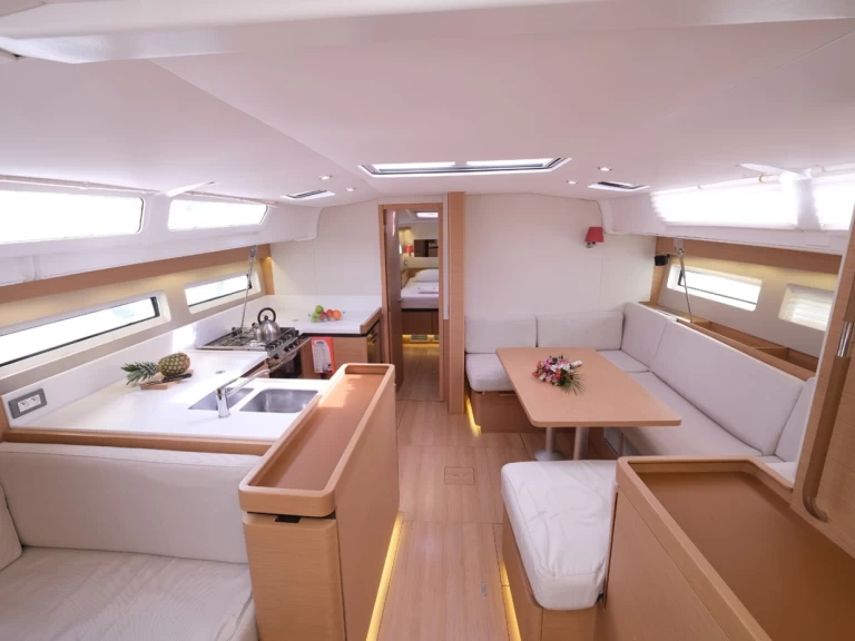 Verhuur Zeilboot Jeanneau met vaarbewijs