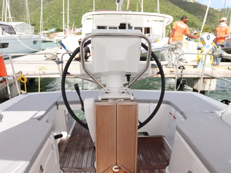 Zeilboot te huur in Road Town voor de beste prijs