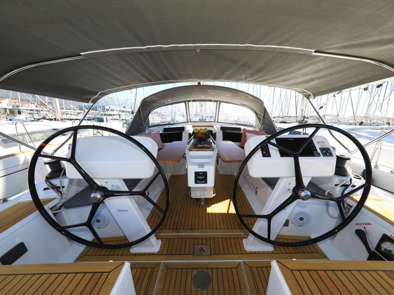 Huur een Hanse Hanse 458 in Kaštela