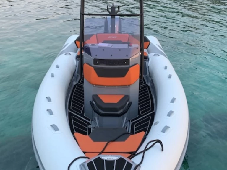 Bootverhuur Grand Boats Drive D600 Lux in Bormes-les-Mimosas via SamBoat