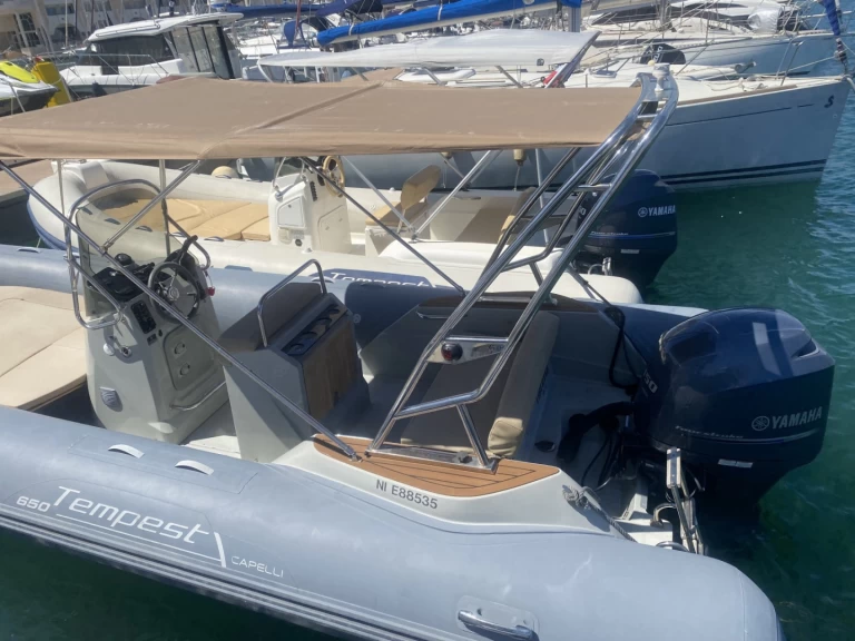 Verhuur RIB in Fréjus - Capelli Tempest 650