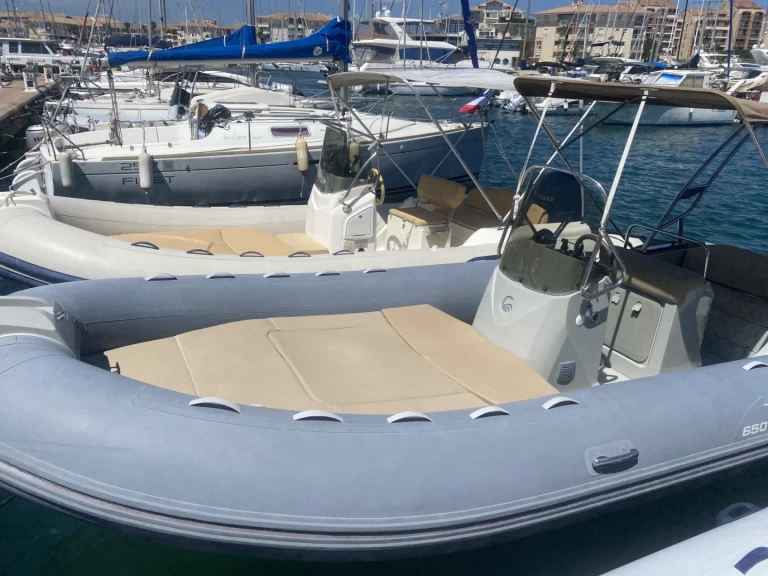 Huur RIB met of zonder schipper Capelli in Fréjus