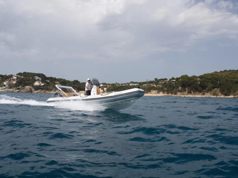 Jachthuur in Platja d'Aro - Bombard Sunrider 700 via SamBoat