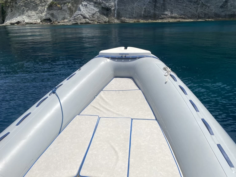 Verhuur RIB Bwa met vaarbewijs