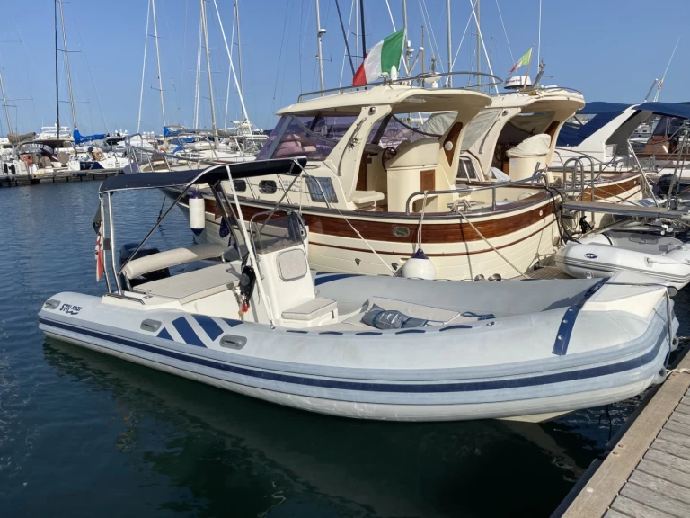 Bwa Bwa 650 te huur van particulier of professional in San Felice Circeo