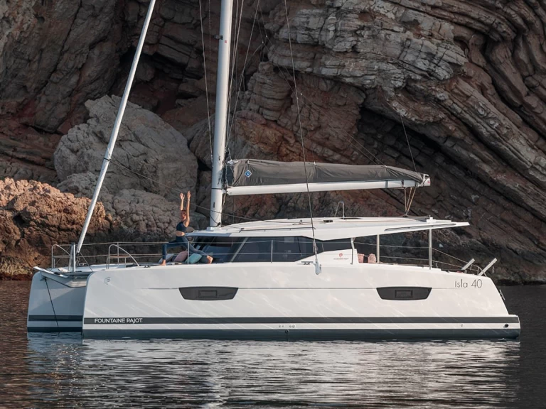 Verhuur Catamaran Fountaine Pajot met vaarbewijs