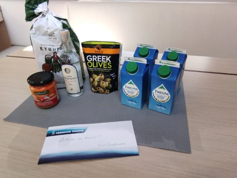 Bootverhuur Bénéteau Oceanis 40.1 in Lávrio via SamBoat