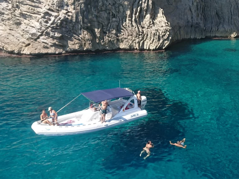 Huur een Sacs Sacs S 25 Dream in Port d'Alcudia