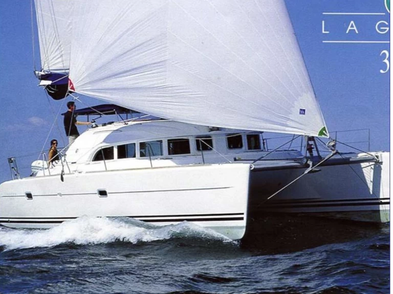 Bootverhuur Lefkáda goedkoop Lagoon 380/4 cab