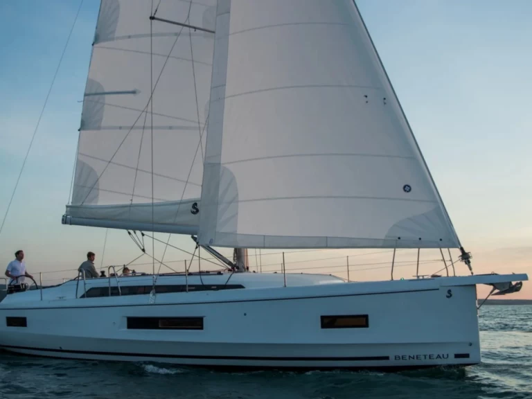 Verhuur Zeilboot Bénéteau met vaarbewijs