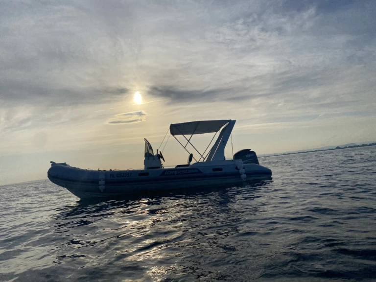 Huur RIB met of zonder schipper Capelli in Port-Camargue