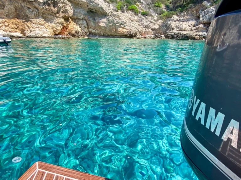 Jachthuur in Milna - Nuova Jolly Prince 25 via SamBoat