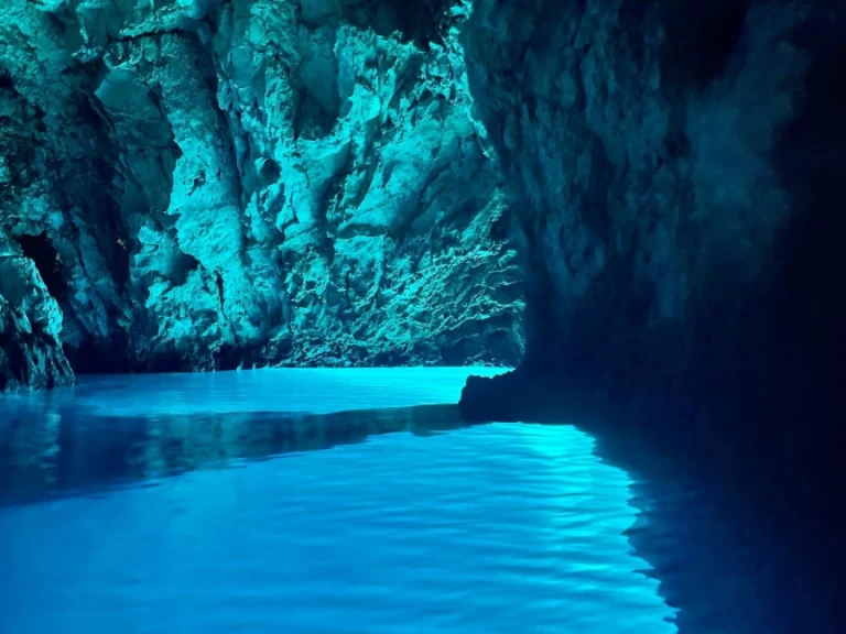 Bootverhuur Nuova Jolly Prince 25 in Milna via SamBoat