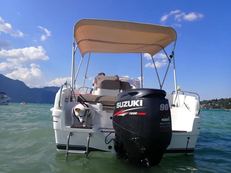 Huur een B2 Marine Cap Ferret 552 Sun Deck in Aix-les-Bains