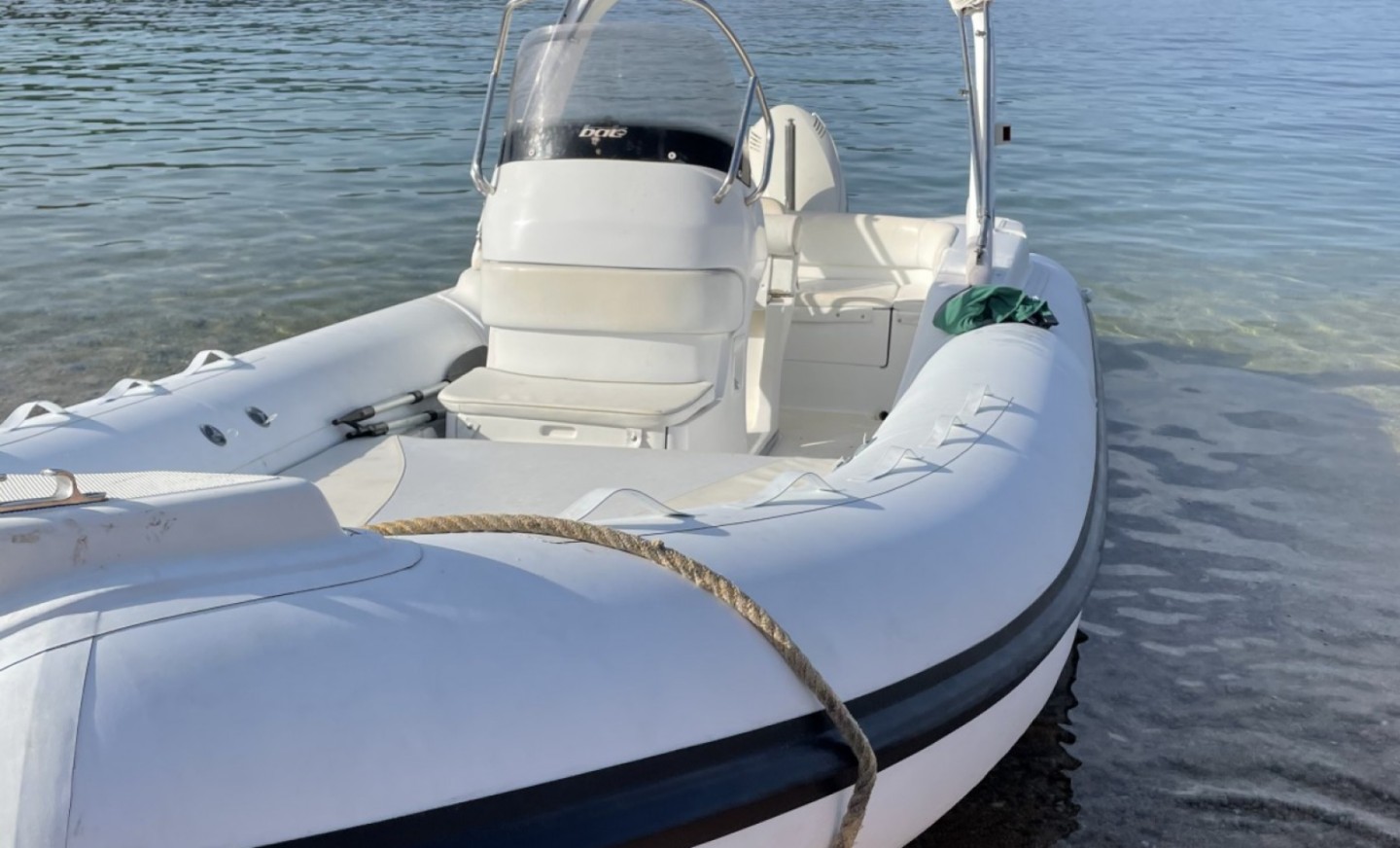 Verhuur van RIB Bat indian 680 Grosseto-Prugna (Bat Indian 680) | SamBoat