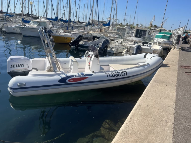Bootverhuur La Ciotat goedkoop Selva 600