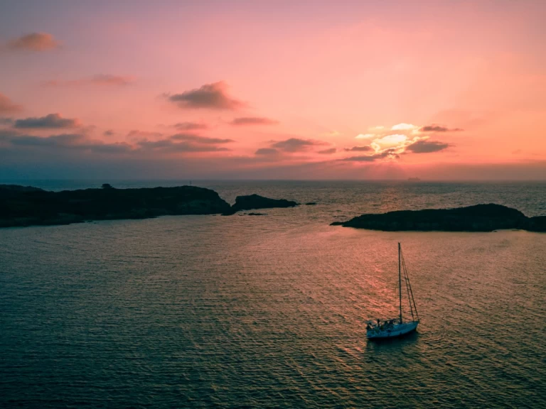 Zeilboot te huur in Le Marin voor de beste prijs