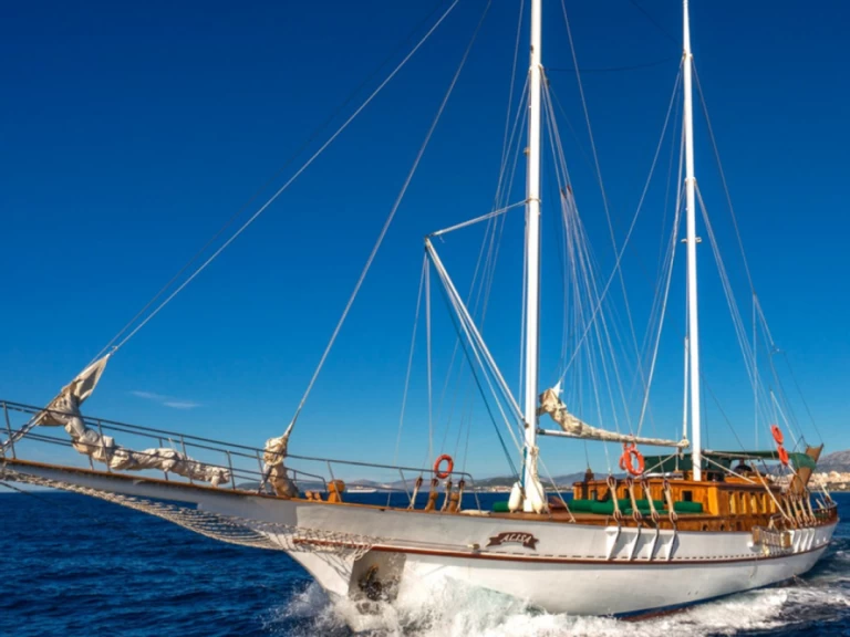 Jachthuur in Stobreč - Aegean Yacht Alisa via SamBoat