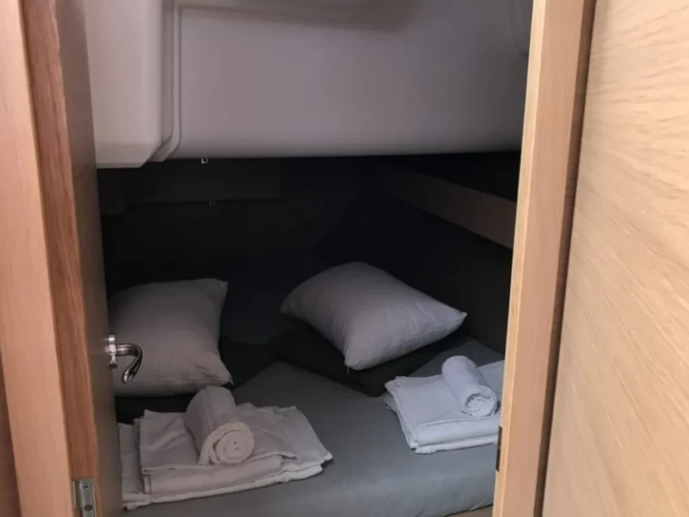 Jachthuur in Álimos - Dufour Dufour 382 Grand Large via SamBoat