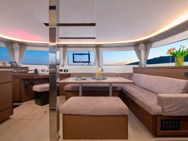 Jachthuur in Trogir - Lagoon Lagoon 46 via SamBoat