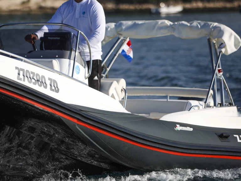 Verhuur Motorboot Zar met vaarbewijs
