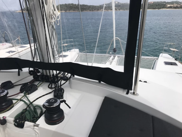 Huur Catamaran met of zonder schipper Lagoon in Cugnana Verde