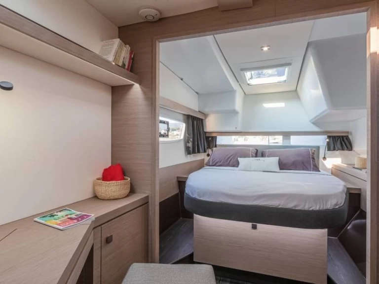 Huur Catamaran met of zonder schipper Fountaine Pajot in Volos