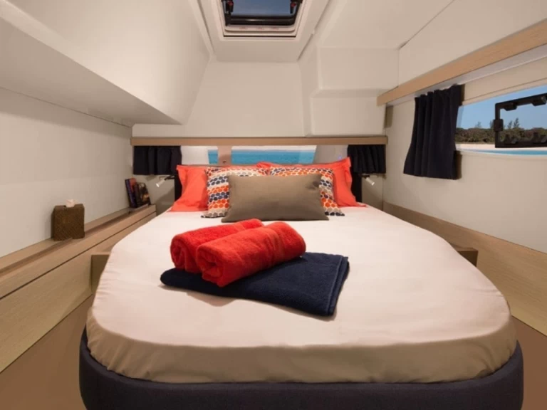 Bootverhuur Bas du Fort goedkoop Lucia 40