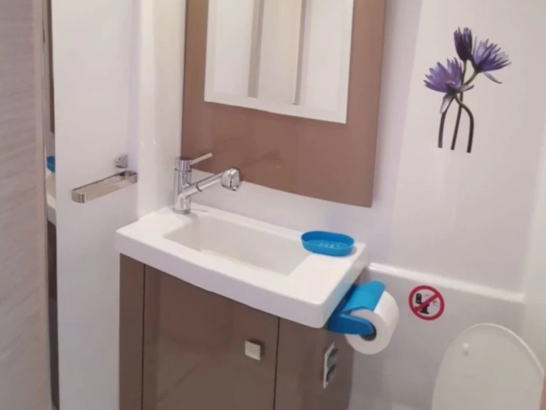 Bootverhuur Lávrio goedkoop Astrea 42