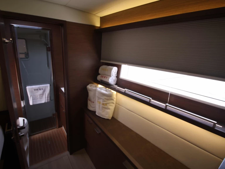 Huur een Lagoon Lagoon 620 in Marigot