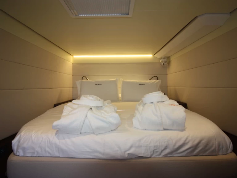 Verhuur Catamaran in Le Marin - Lagoon Lagoon 620