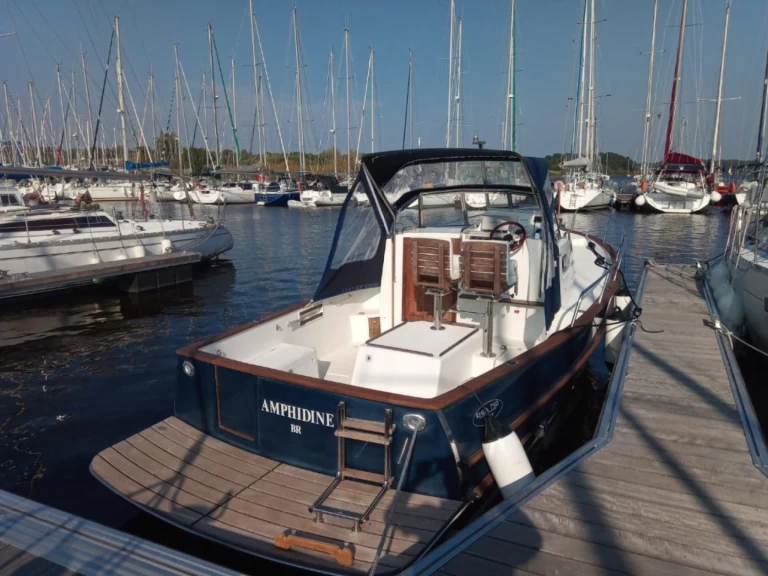 Huur Motorboot met of zonder schipper Rhea-Marine in La Forêt-Fouesnant