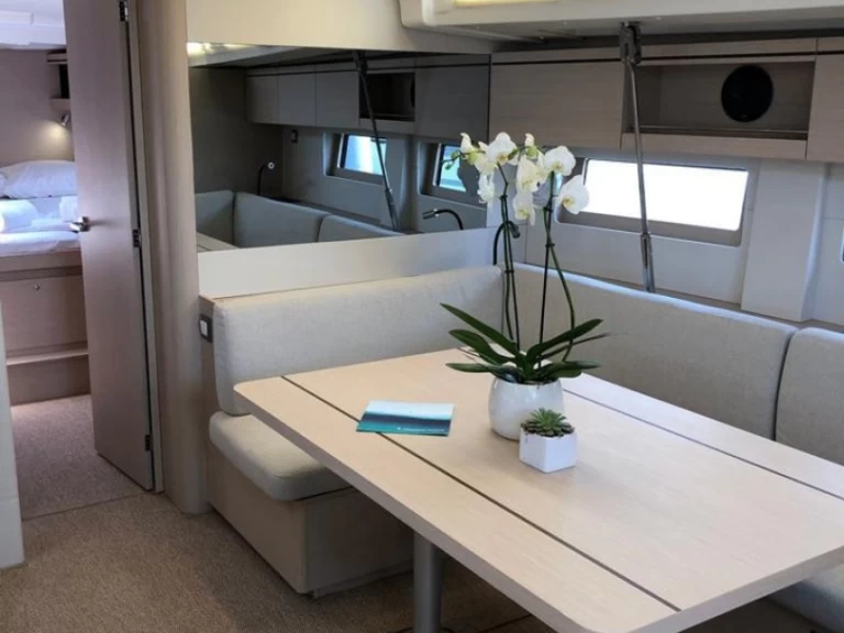 Huur Zeilboot met of zonder schipper Bénéteau in Álimos