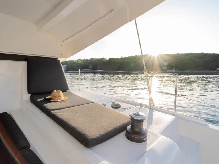Verhuur Catamaran Lagoon met vaarbewijs