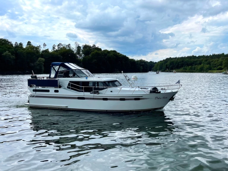 Verhuur Woonboot Vacance met vaarbewijs
