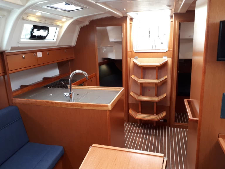 Bavaria Cruiser 37 te huur van particulier of professional in Álimos