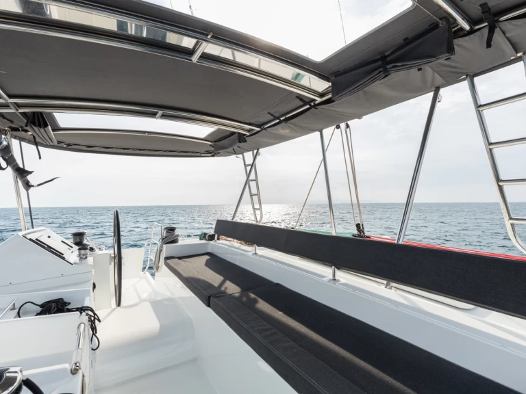 Verhuur Catamaran in Álimos - Lagoon Lagoon 450 F