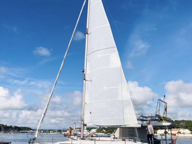 Huur een Bavaria Bavaria 36 in Mahón