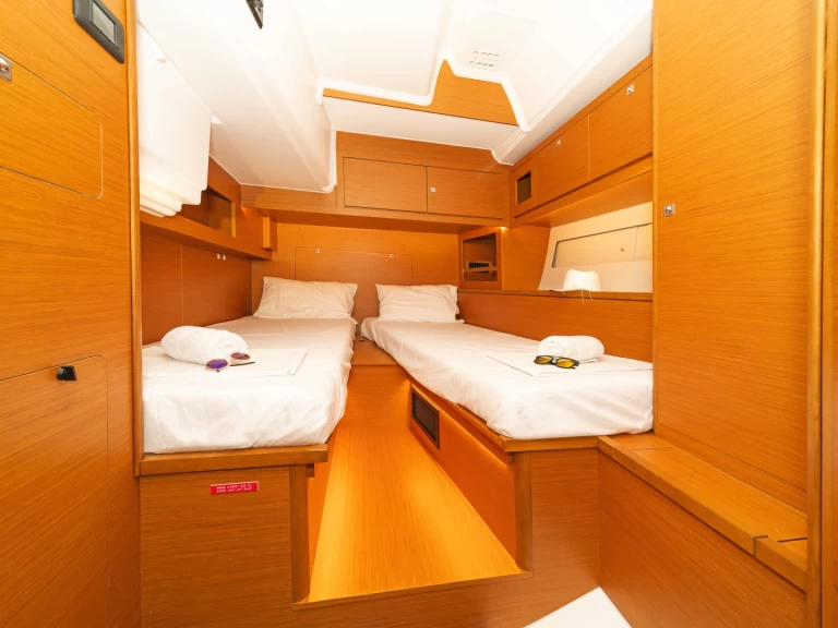 Dufour Dufour 530 te huur van particulier of professional in Álimos