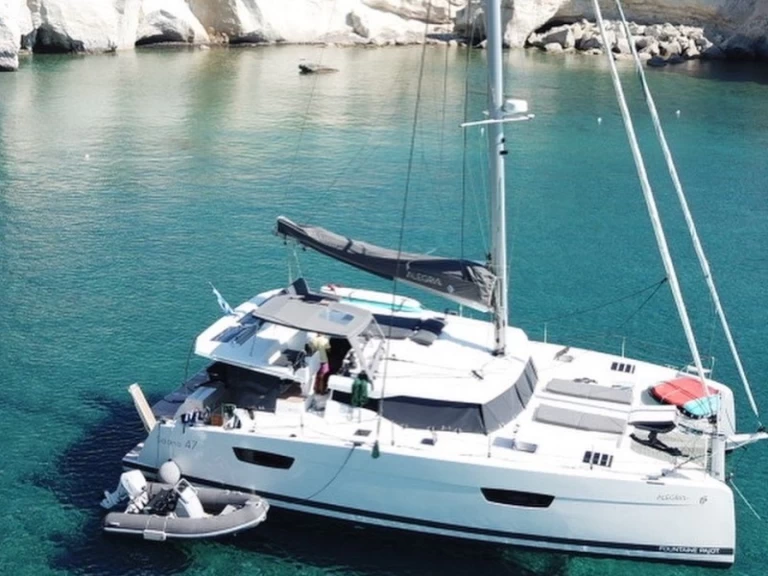 Huur een Fountaine Pajot Saona 47 in Pýlos