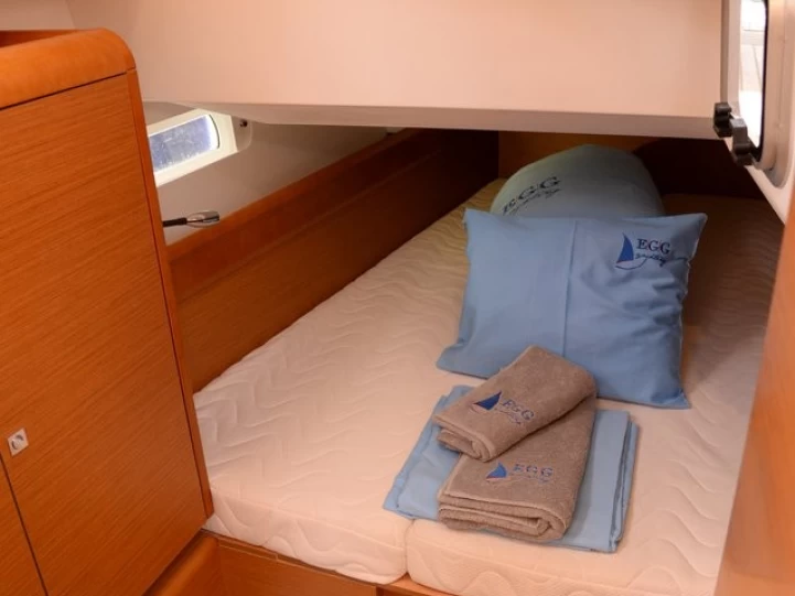 Jeanneau Sun Odyssey 419 te huur van particulier of professional in Göcek