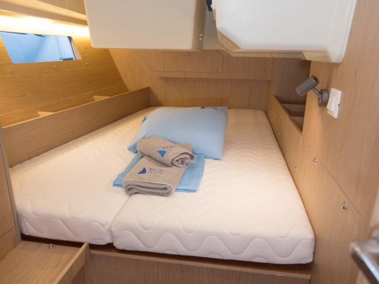 Verhuur Zeilboot Bénéteau met vaarbewijs