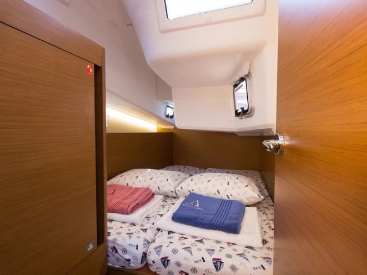 Huur een Jeanneau Sun Odyssey 410 in Fethiye