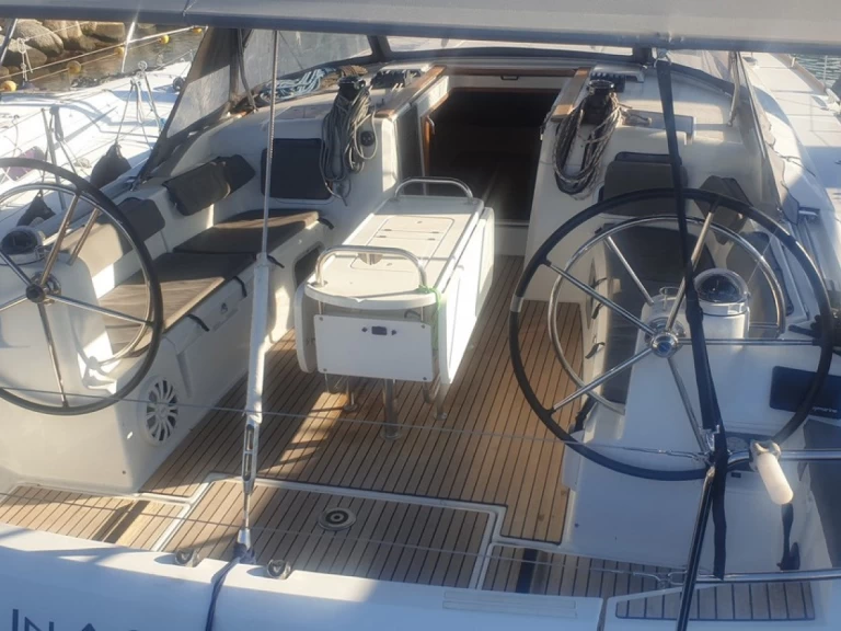 Jeanneau Sun Odyssey 519 te huur van particulier of professional in Tropea