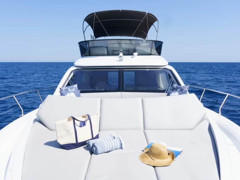 Bootverhuur Azimut Azimut 53 Fly in Barcelona via SamBoat