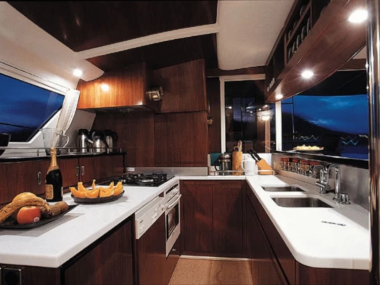 Huur een Fountaine Pajot Eleuthera 60 in Palermo