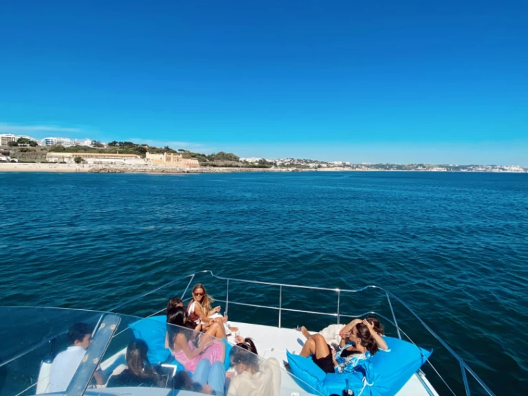 Huur een Fountaine Pajot Highland 35 in Lissabon