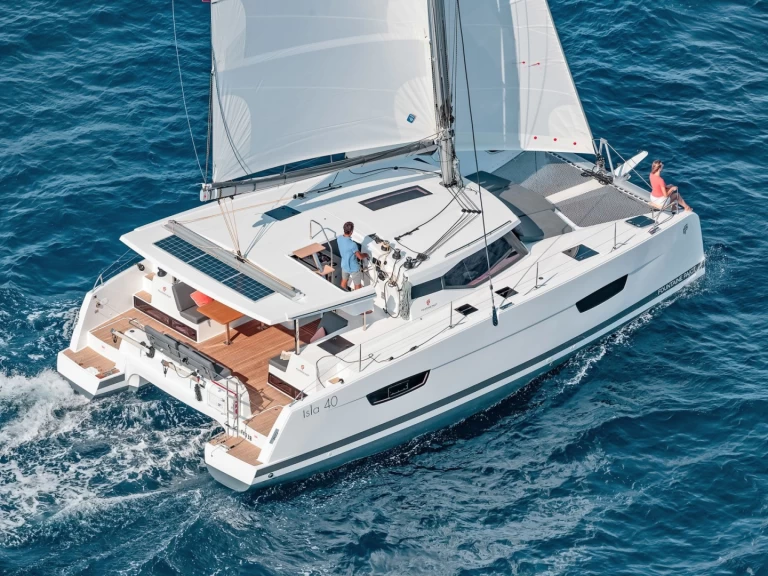 Jachthuur in Lávrio - Fountaine Pajot Isla 40 via SamBoat
