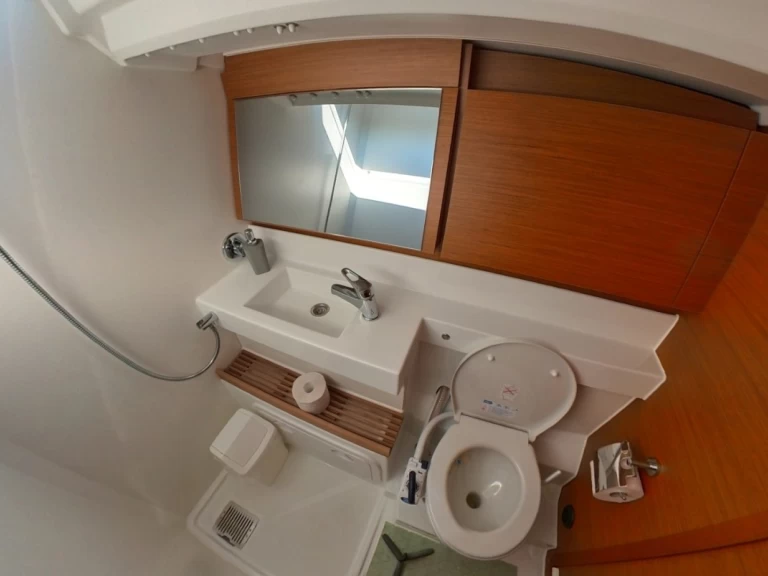 Bootverhuur Pirovac goedkoop Sun Odyssey 440