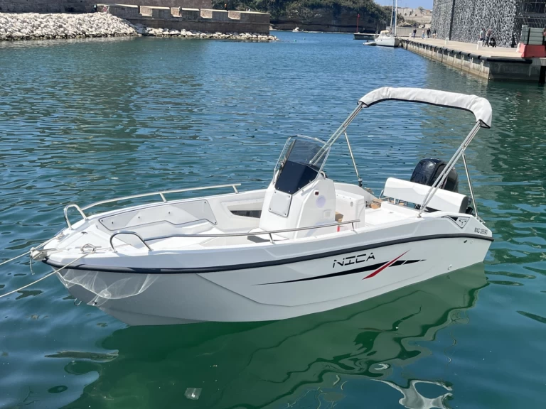 Bootverhuur Ultramar OPEN 570 in Marseille via SamBoat